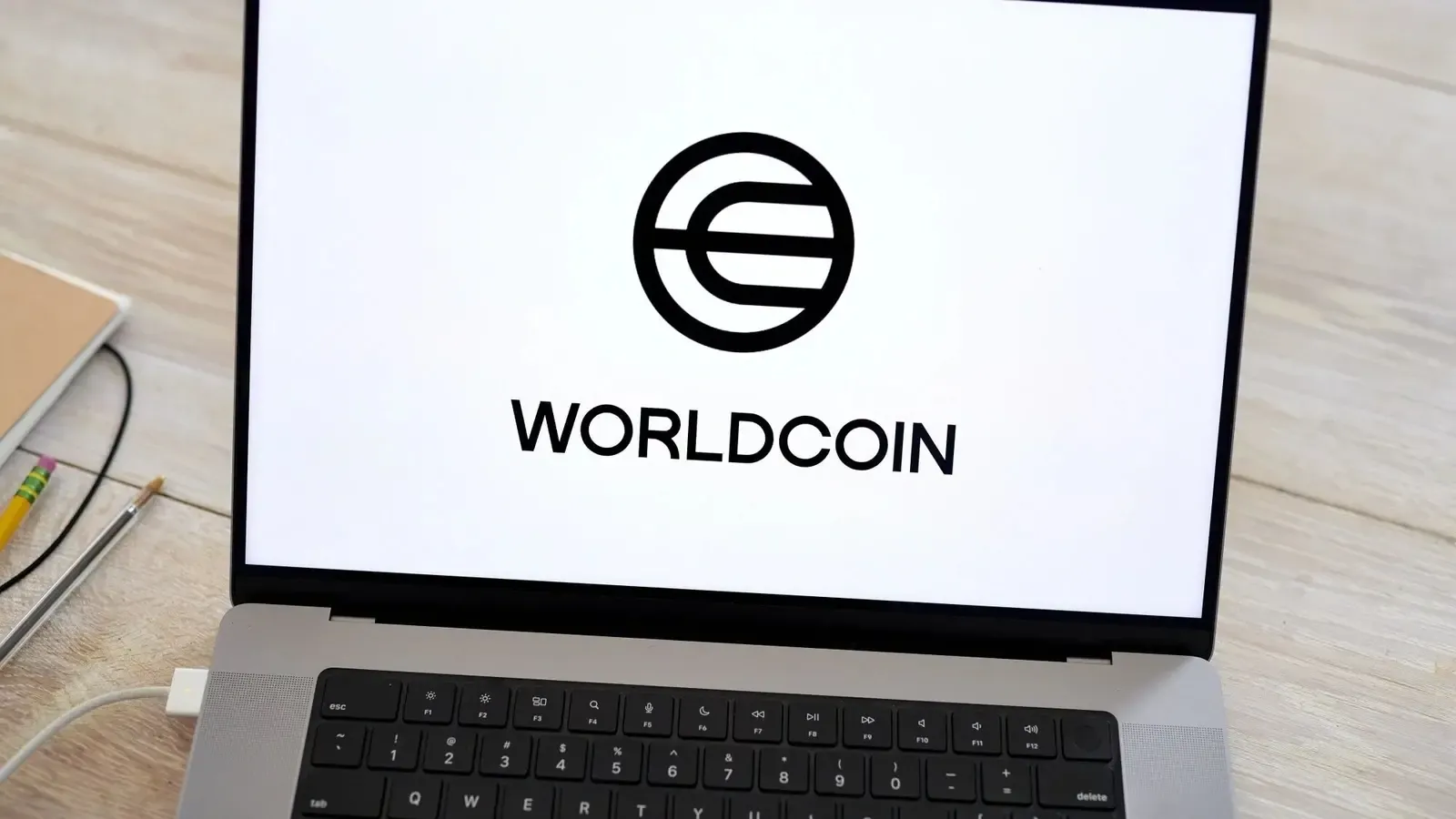 Worldcoin rebranded for self-rescue, WLD empowerment unclear, new chain ultimately becomes a MEME showcase