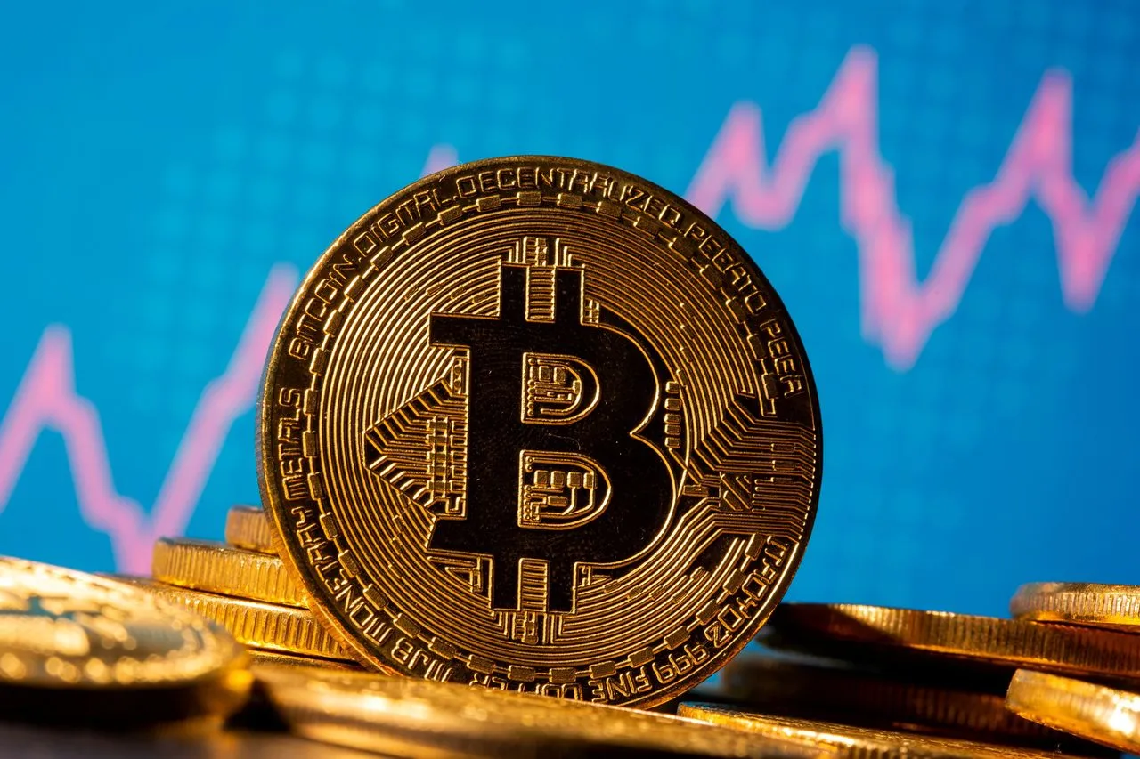 BlackRock, Fidelity and others are bringing Bitcoin spot ETFs. How far away is the new round of "institutional bull"?