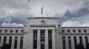 Analysis of the FOMC Meeting's Paradox: Why Did Bond Yields Rebound After Rate Cuts?