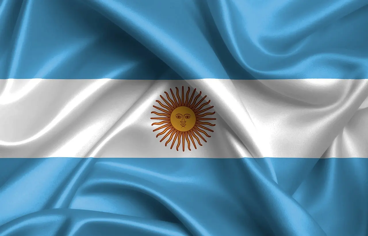 After the Argentine coin cut 100 million, what insider information did the community uncover within 36 hours?